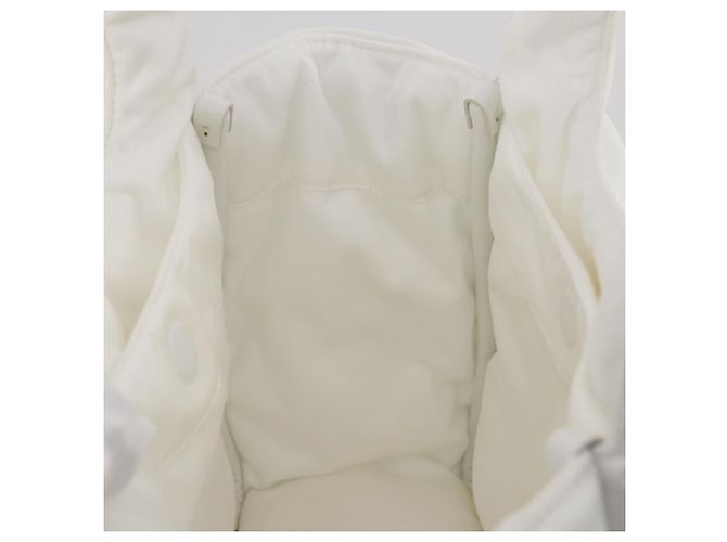 Sac à main PRADA Nylon White Auth 204869A Blanc - vue 20