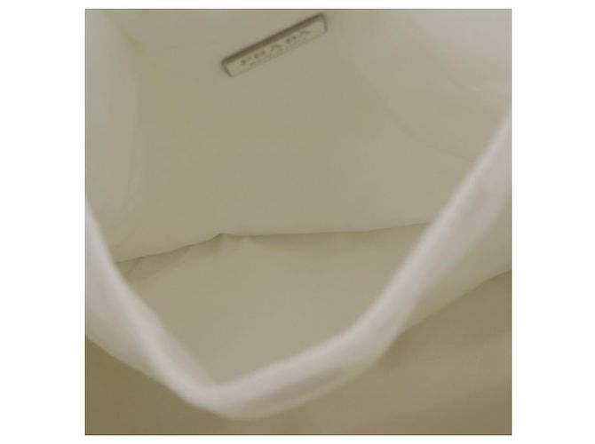 Sac à main PRADA Nylon White Auth 204869A Blanc - vue 23