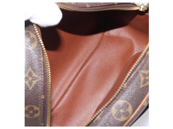 Borsa a tracolla LOUIS VUITTON Monogram Blois M51221 LV Auth 204393 Monogramma - vista 10