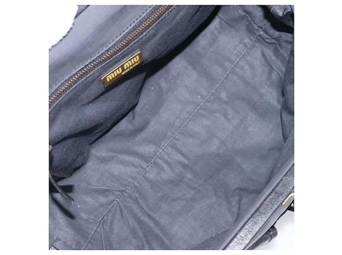 Borsa a tracolla Miu Miu in pelle nera e oro Auth yk20915V Nero D'oro - vista 10