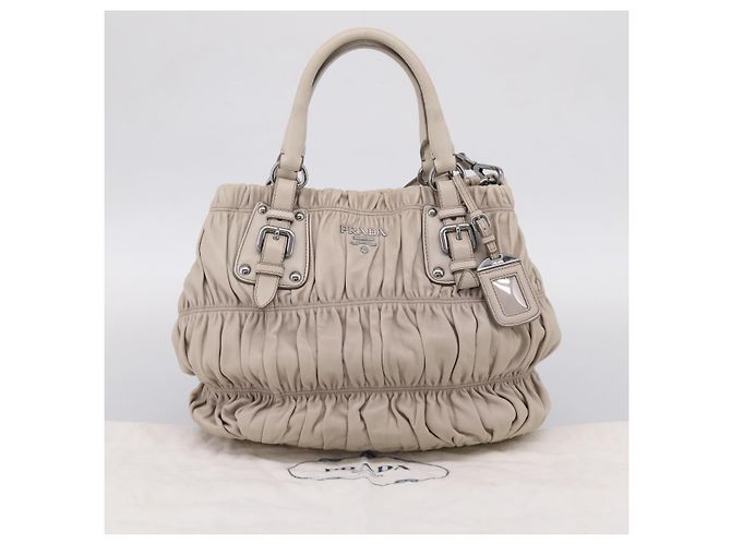 Borsa a mano Prada Gathered in pelle 2way Beige Silver Auth 201361V Argento - vista 12