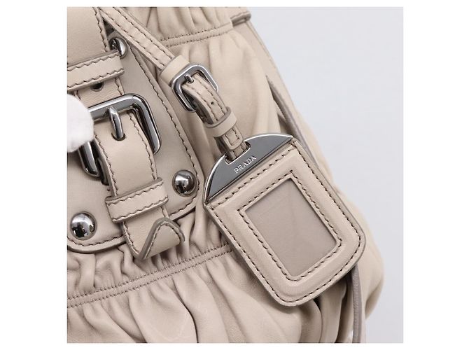 Borsa a mano Prada Gathered in pelle 2way Beige Silver Auth 201361V Argento - vista 20