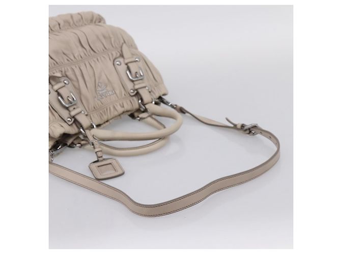 Borsa a mano Prada Gathered in pelle 2way Beige Silver Auth 201361V Argento - vista 8