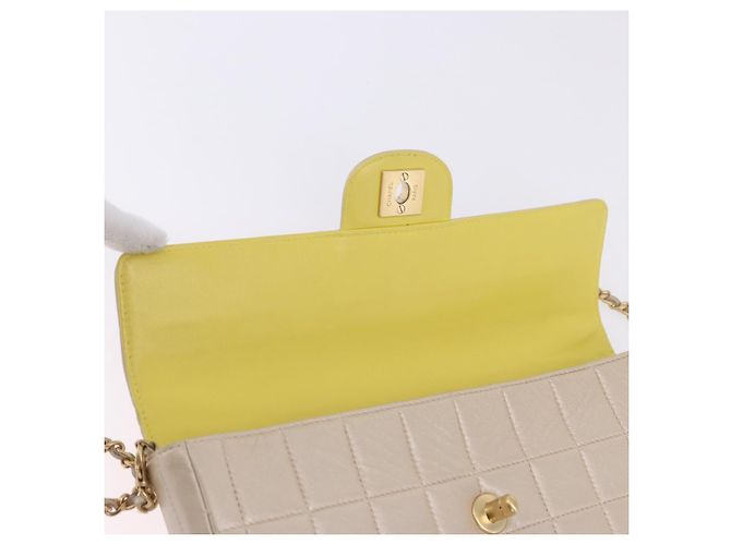 Borsa a tracolla CHANEL Choco Bar Line Chain in pelle d'agnello Gold CC Auth ka6208V D'oro - vista 21