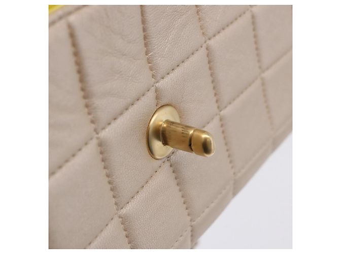 Borsa a tracolla CHANEL Choco Bar Line Chain in pelle d'agnello Gold CC Auth ka6208V D'oro - vista 24