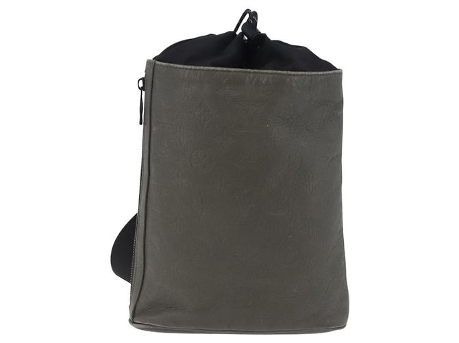 LOUIS VUITTON Monogram Shadow Chalk Sling Bag Khaki M44634 LV Auth BA15500V Monogramm - Ansicht 13