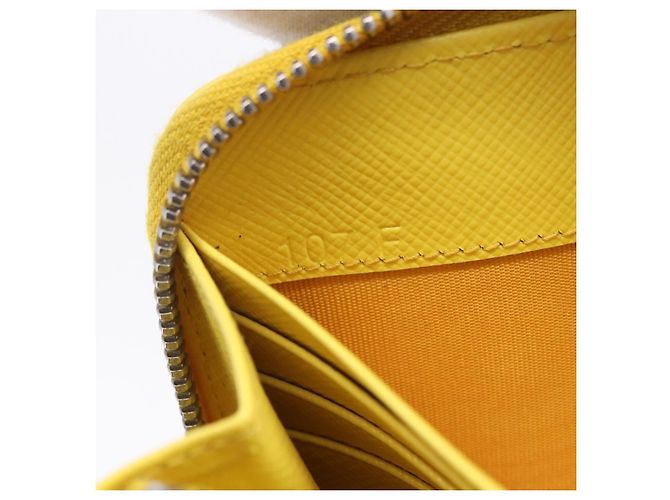 Saffiano PRADA Langbeutel aus Safiano-Leder Gelb Silber Auth 203700M - Ansicht 10
