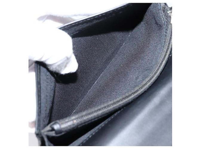Cartera larga CHANEL Matelasse de piel charol negra plata CC Auth 204635 Negro - vista 25