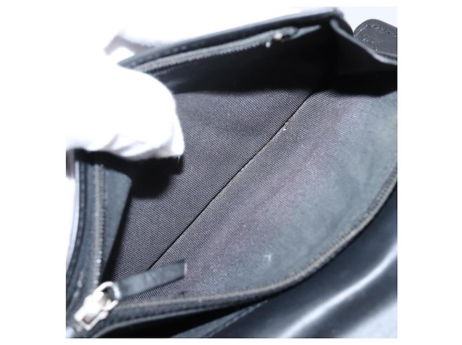 Cartera larga CHANEL Matelasse de piel charol negra plata CC Auth 204635 Negro - vista 9