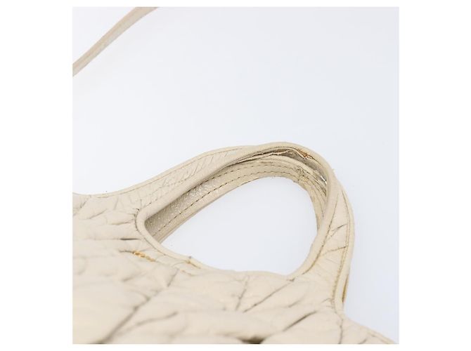 Borsa Miu Miu Matelassé in pelle verniciata 2way White Gold Auth 204394 Bianco D'oro - vista 15