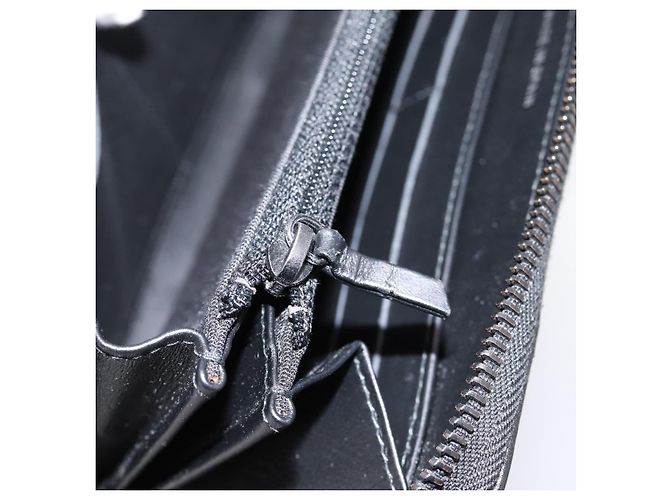 Portafoglio lungo CHANEL Matelasse in pelle nera CC Auth 204111V Nero - vista 22