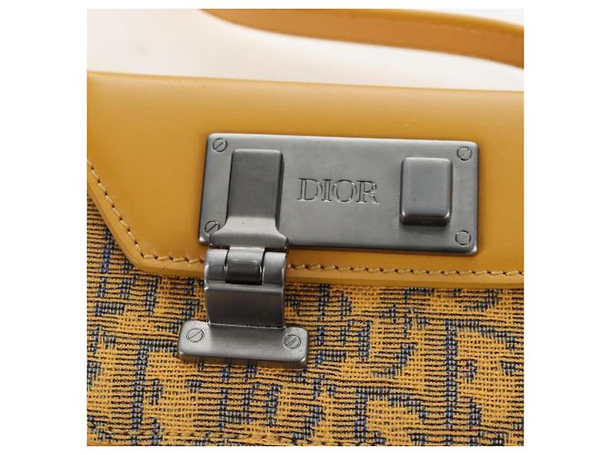 Christian Dior Trotter Canvas Rock Shoulder Pouch Yellow Silver Auth 203620M Argento Giallo - vista 19
