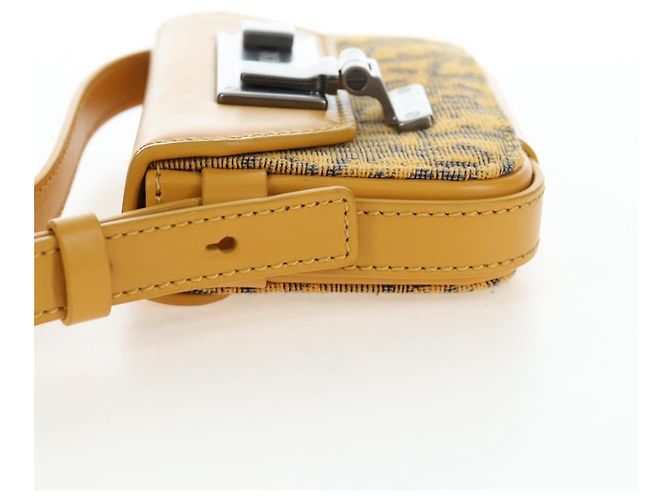 Christian Dior Trotter Canvas Rock Shoulder Pouch Yellow Silver Auth 203620M Argento Giallo - vista 3