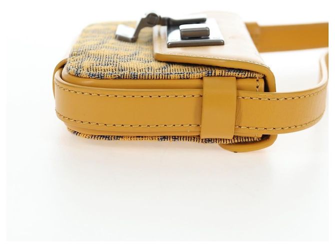 Christian Dior Trotter Canvas Rock Shoulder Pouch Yellow Silver Auth 203620M Argento Giallo - vista 4