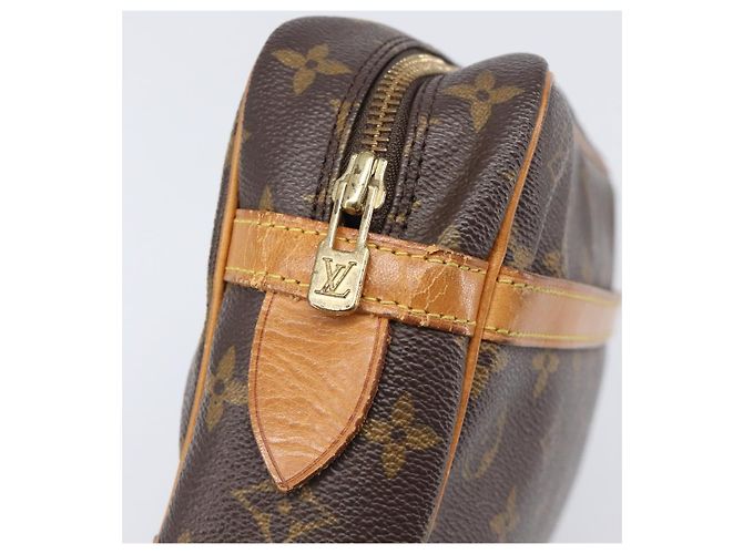 LOUIS VUITTON Monogram Compiegne 28 Clutch Bag M51845 LV Auth BA15555 Monograma - vista 9