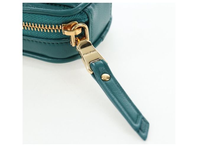 Miu Miu Matelasse Neck Pouch Leather Green Gold Auth 197292M D'oro Verde - vista 20