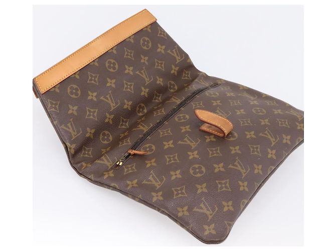 LOUIS VUITTON Monogram Pochette Priant Clutch Bag M51805 LV Auth 201350 Monogramma - vista 8