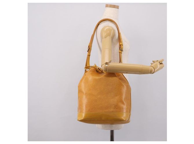 LOUIS VUITTON Borsa a tracolla Epi Noe Tassili Yellow M44009 LV Auth ka6193 - vista 19