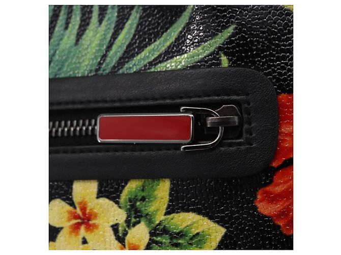 Borsa a pochette Christian Louboutin in pelle nera e argento Auth ka6300A Nero - vista 17