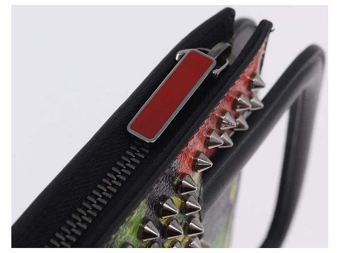 Borsa a pochette Christian Louboutin in pelle nera e argento Auth ka6300A Nero - vista 18