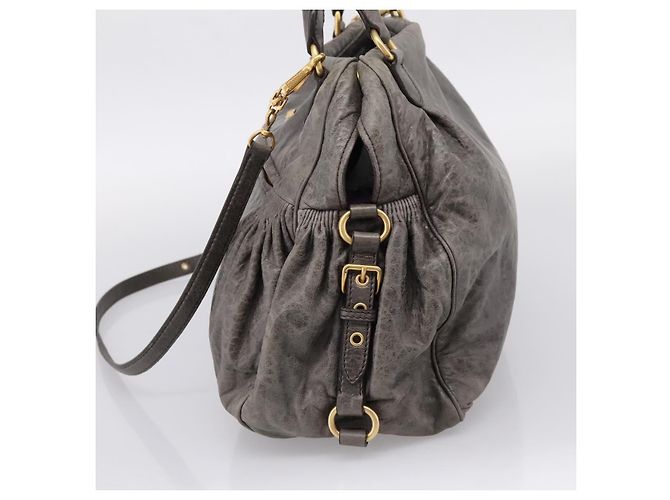 Borsa Miu Miu Vitellolux in pelle 2way Grigio Oro Auth 204126V Marrone D'oro - vista 4