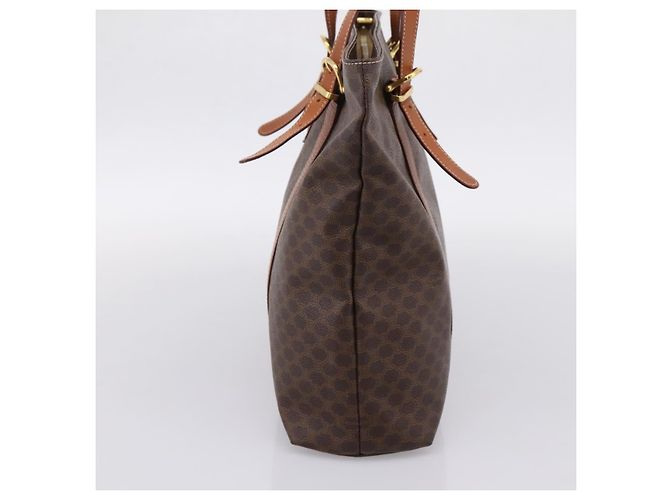 Céline CELINE Macadam Canvas Tote Bag PVC Leder Braun Gold Auth 203674A Golden - Ansicht 4