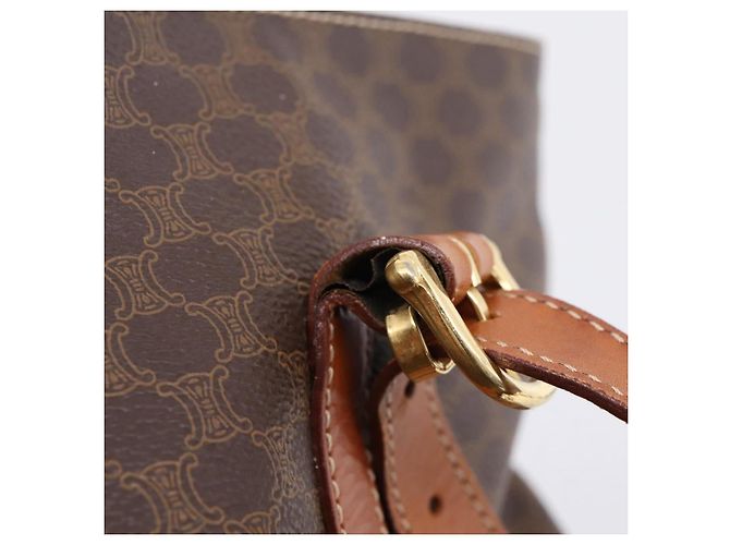 Céline CELINE Macadam Canvas Tote Bag PVC Leder Braun Gold Auth 203674A Golden - Ansicht 9