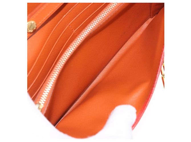 Portafoglio a spalla con catena PRADA in pelle Saffiano Arancione Tono Oro Auth ka6249 - vista 26