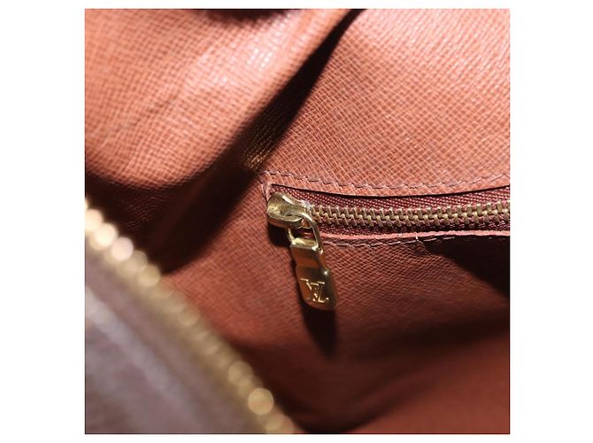 Borsa a tracolla LOUIS VUITTON Monogram Boulogne 35 M51260 LV Auth 204116 Monogramma - vista 26