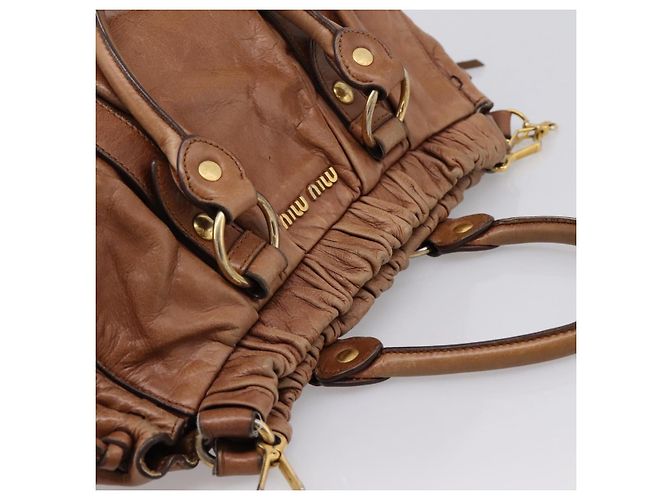 Borsa a mano Miu Miu in pelle 2way marrone tono oro Auth 167587V - vista 14