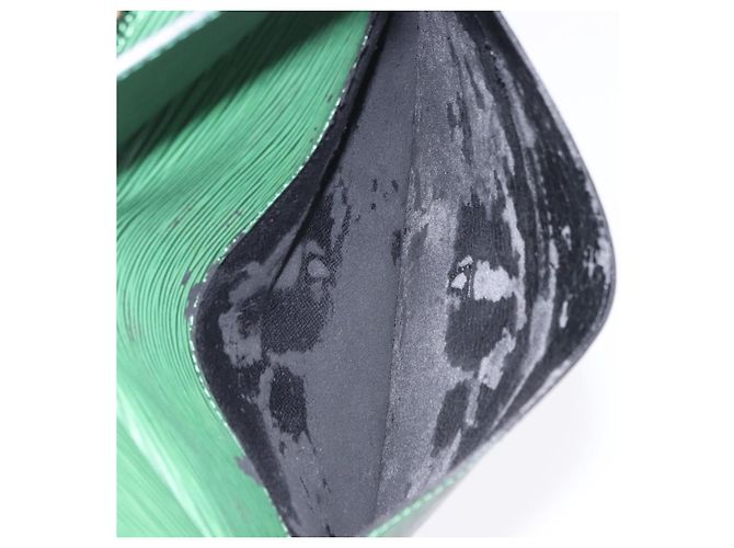 Borsa a tracolla LOUIS VUITTON Epi Jeune Fille MM Verde M52154 LV Auth 196197V - vista 10