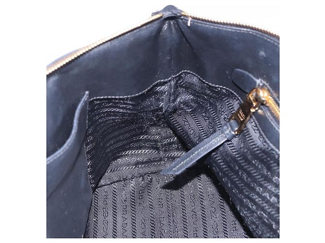 Bolsa de mão PRADA em couro 2way Preta Dourada Auth LN148V Preto Dourado - vista 31