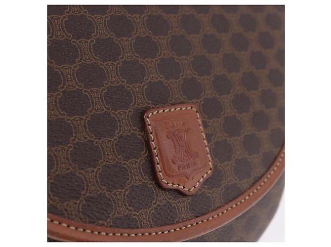 Céline CELINE Macadam Canvas Schultertasche PVC Leather Brown Gold Auth 204266 Braun Golden - vue 21