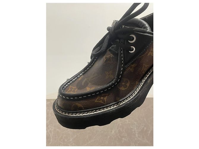 Derbies Louis Vuitton Beaubourg T.37,5 Castaño - vista 4