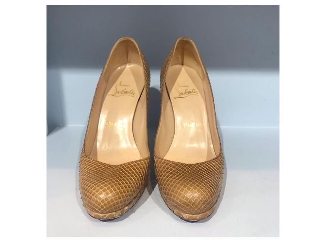 Décolleté Christian Louboutin T.35,5 Cammello - vista 2