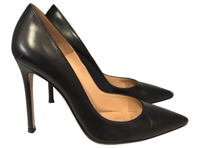Décolleté Gianvito Rossi neri T.36 Nero - vista 8