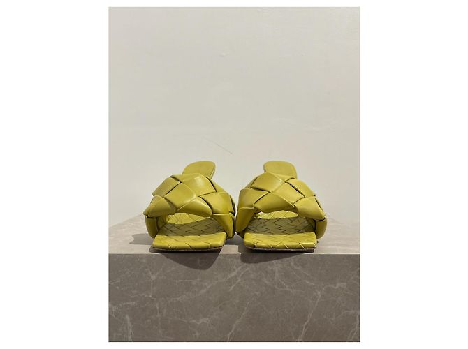 Mules Bottega Veneta Lido T.40 Verde - vista 3