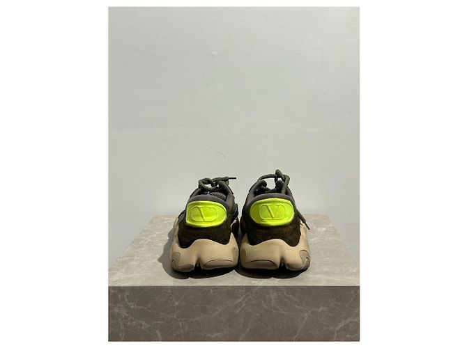 Valentino Garavani Sneakers Valentino kaki T.46 IT Cachi - vista 5
