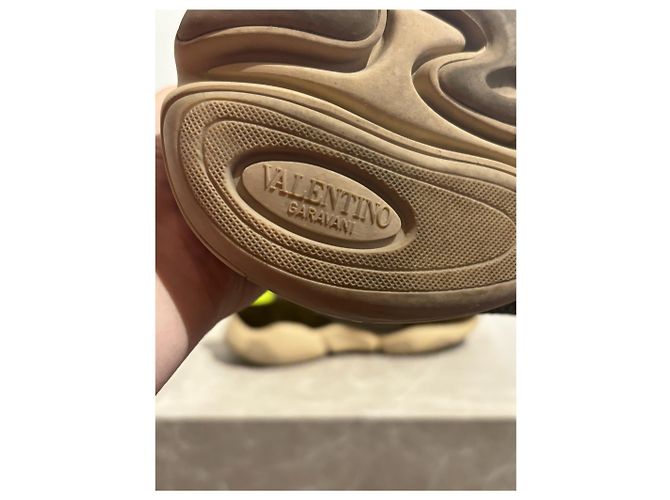 Valentino Garavani Sneakers Valentino kaki T.46 IT Cachi - vista 9