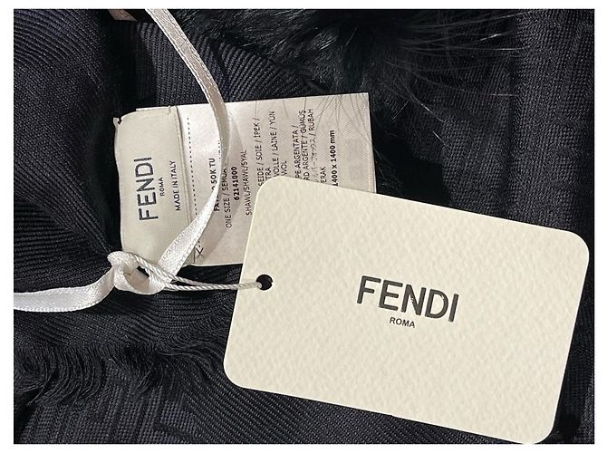 Stola Fendi nera in lana e seta con motivo FF e collo in pelliccia Nero - vista 4