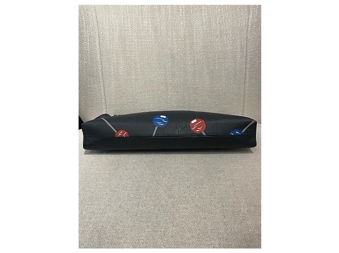 Clutch Loewe T Pouch in pelle nera Nero - vista 6