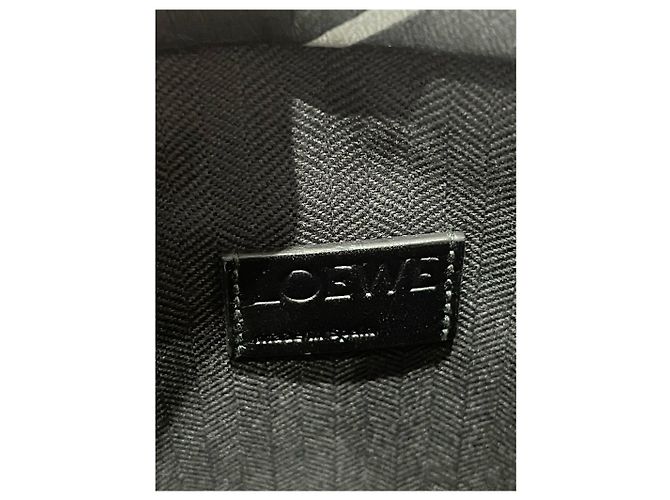 Clutch Loewe T Pouch in pelle nera Nero - vista 9