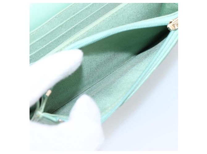 Portafoglio a spalla con catena CHANEL Matelasse in pelle d'agnello verde e oro CC Auth am12655SAM D'oro - vista 9