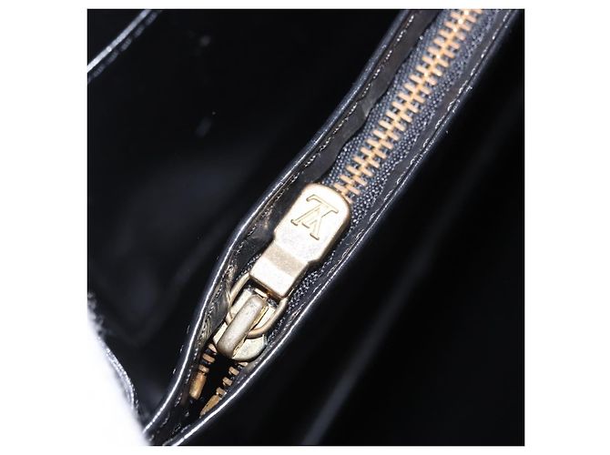 LOUIS VUITTON Epi Capuchin Schultertasche Schwarz M52342 LV Auth 202821 - Ansicht 32