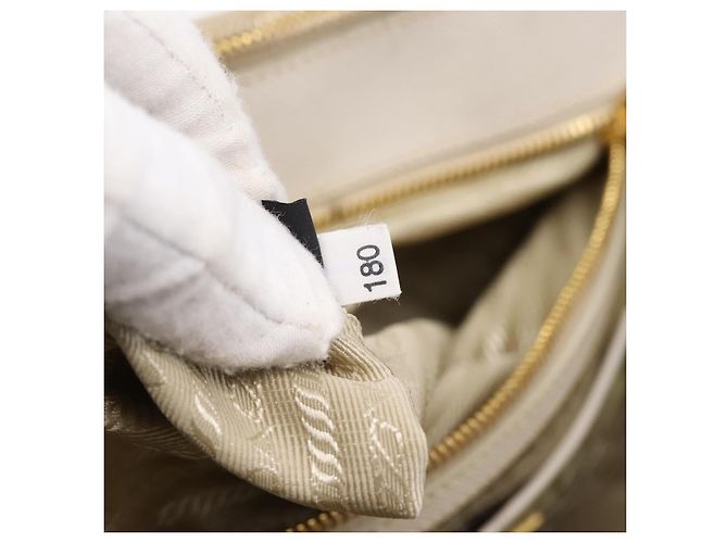 Borsa a mano PRADA Galleria in pelle Saffiano White Gold Auth 201363 Bianco D'oro - vista 12