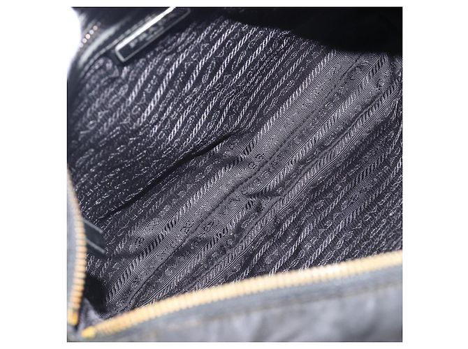 Bolso de hombro PRADA Nylon Black Silver Auth 205158 Negro Plata - vista 10