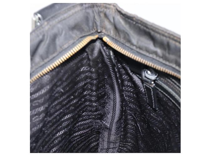Bolso de hombro PRADA Nylon Black Silver Auth 205158 Negro Plata - vista 26
