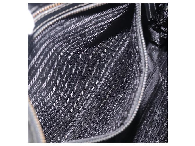 Bolso de hombro PRADA Nylon Black Silver Auth 205158 Negro Plata - vista 28