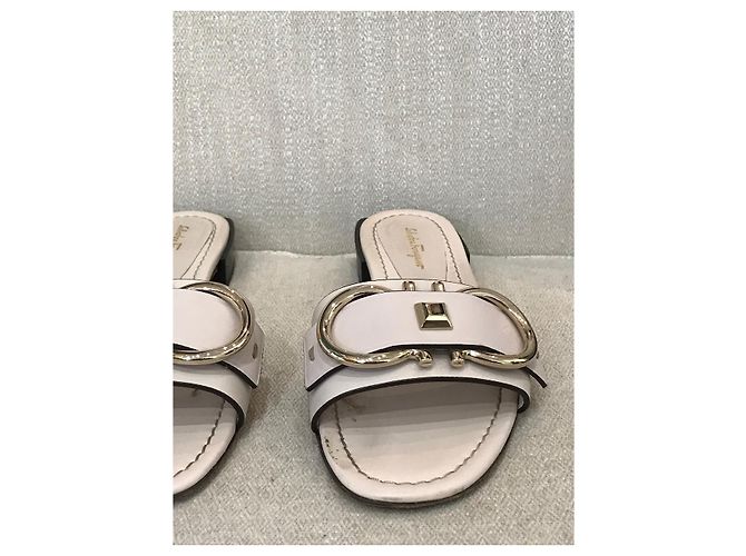 Gancini Mules Salvatore Ferragamo T.37,5 Beige - vista 4