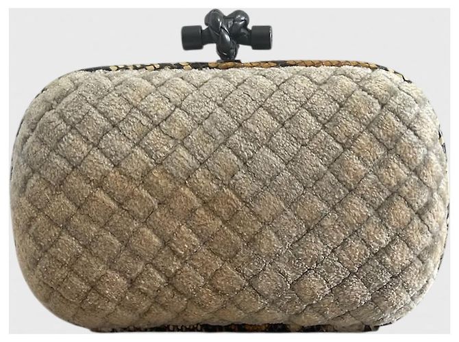 Minaudière Bottega Veneta beige - vista 2
